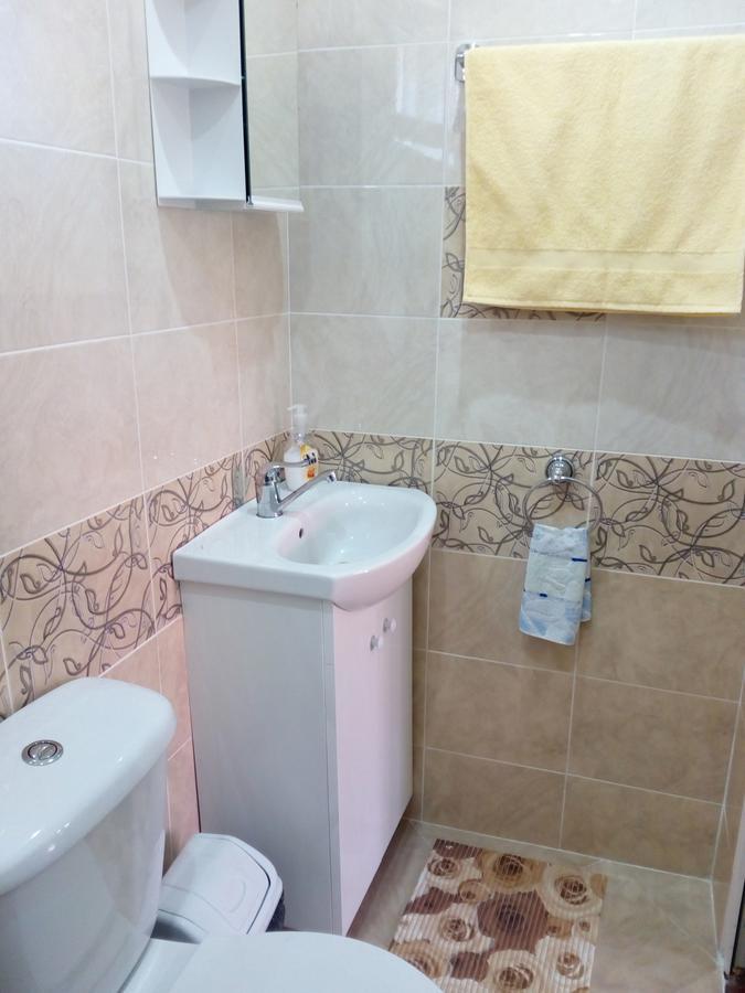 Guest House Emiliya Ovchartsi  Екстер'єр фото