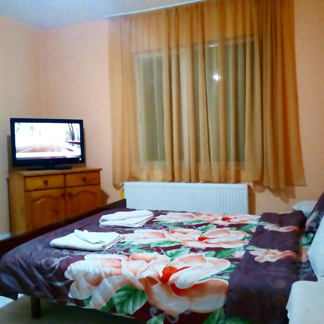 Guest House Emiliya Ovchartsi  Екстер'єр фото